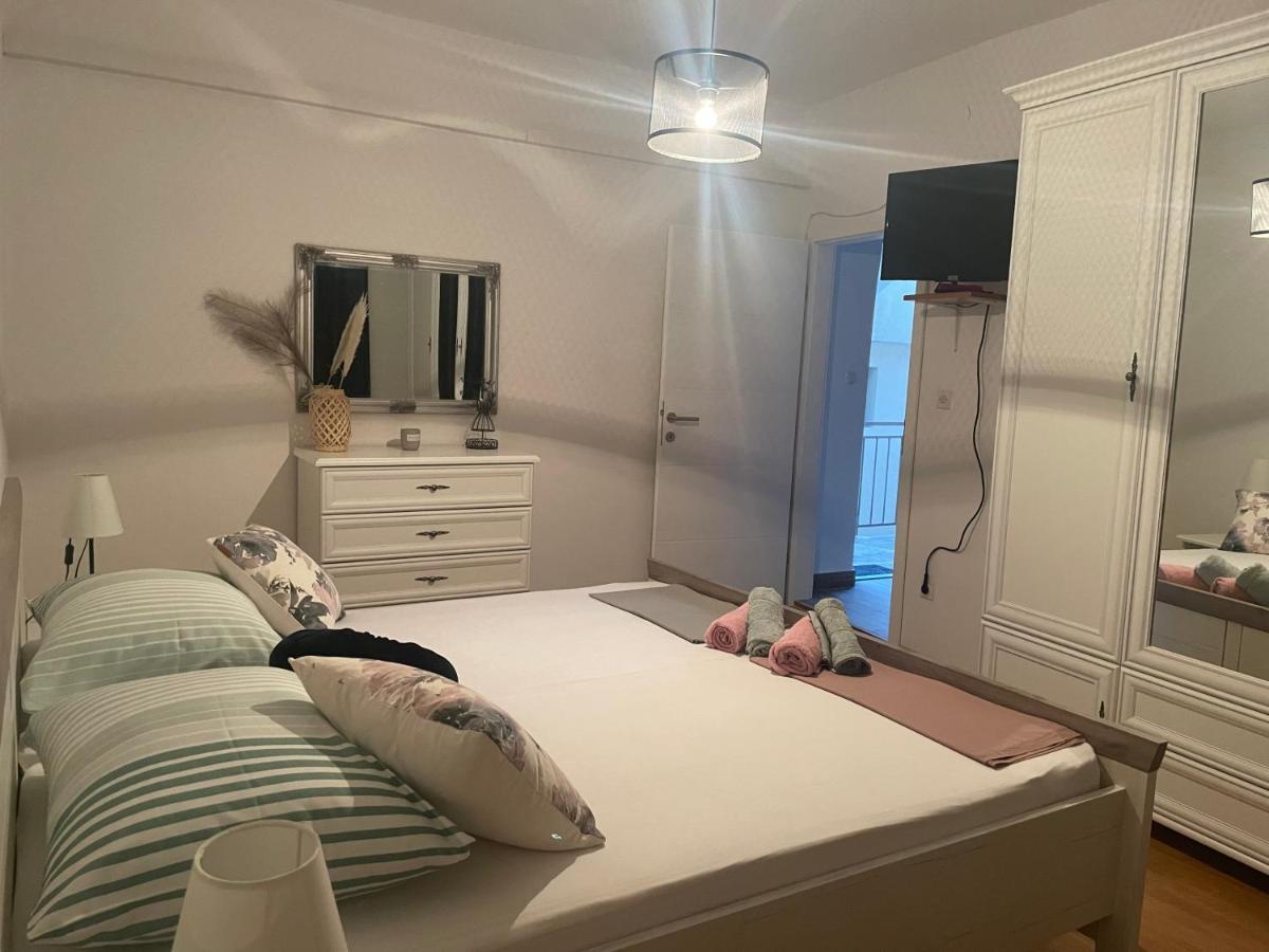 Apartmani Meri Jezera Luaran gambar
