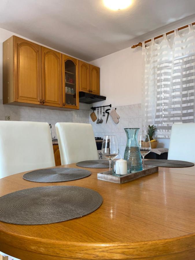 Apartmani Meri Jezera Luaran gambar
