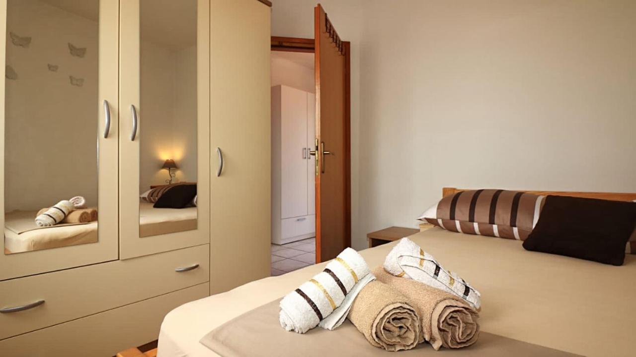 Apartmani Meri Jezera Luaran gambar