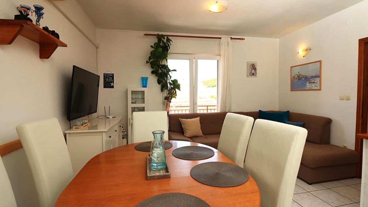 Apartmani Meri Jezera Luaran gambar
