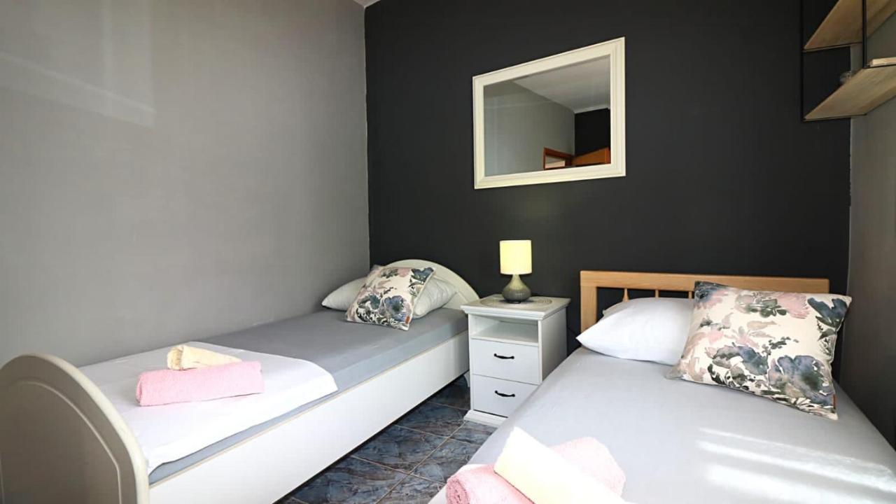 Apartmani Meri Jezera Luaran gambar